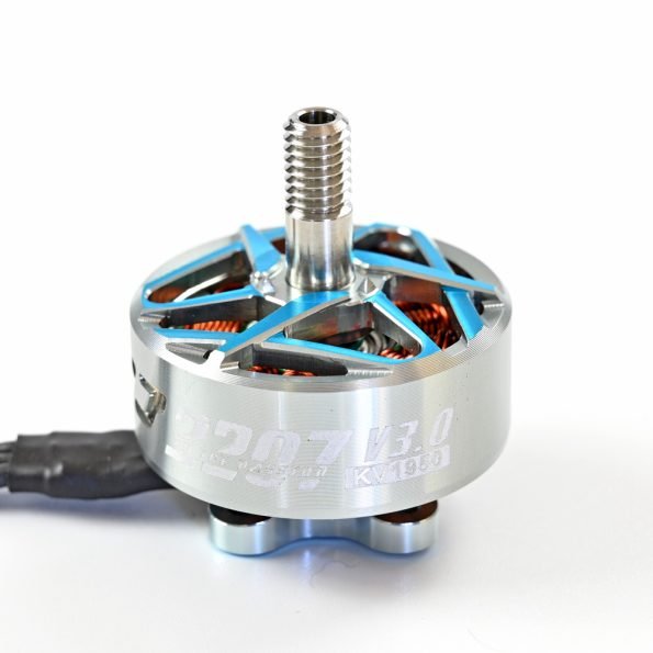 P2207 V3 1950KV Motor
